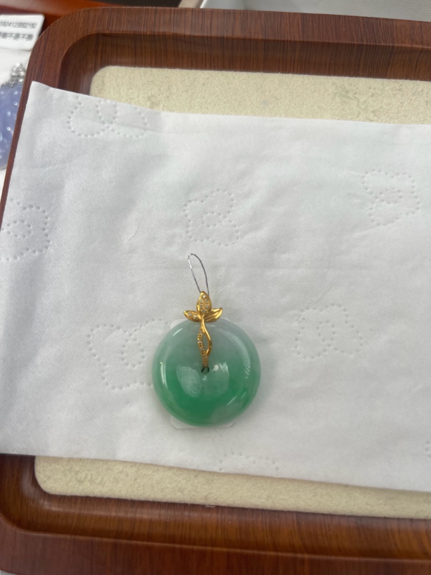 天然缅甸a货翡翠绿平安扣