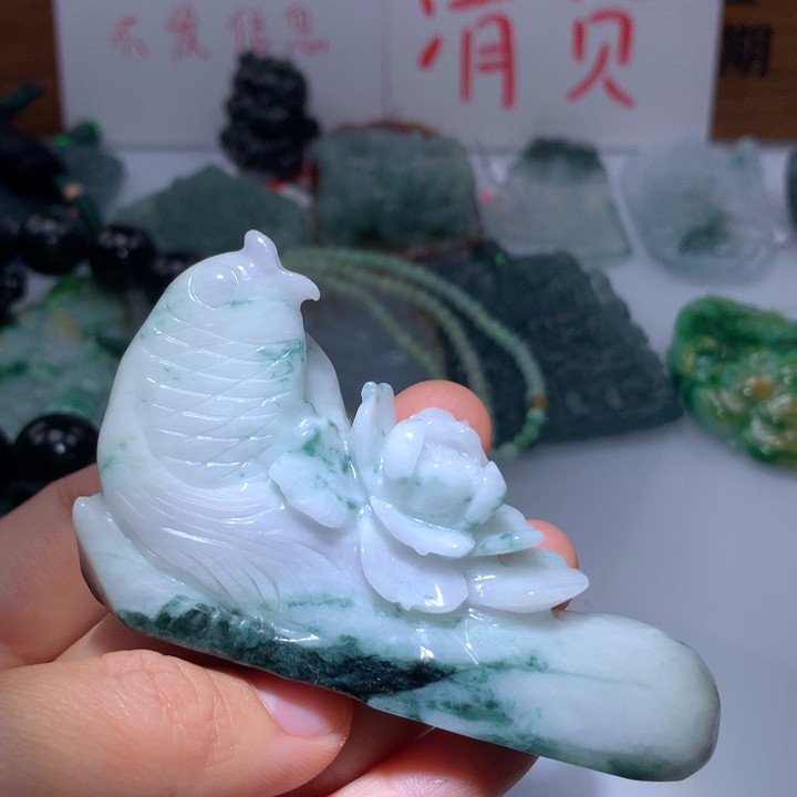 翡翠颈饰未镶嵌保真天然A货翡翠