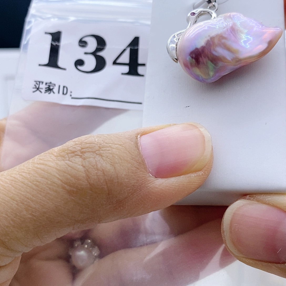 颈饰钛钢淡水珍珠