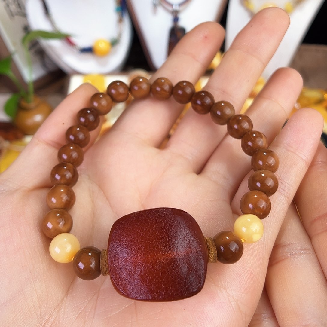 琥珀珠宝奇石未镶嵌我