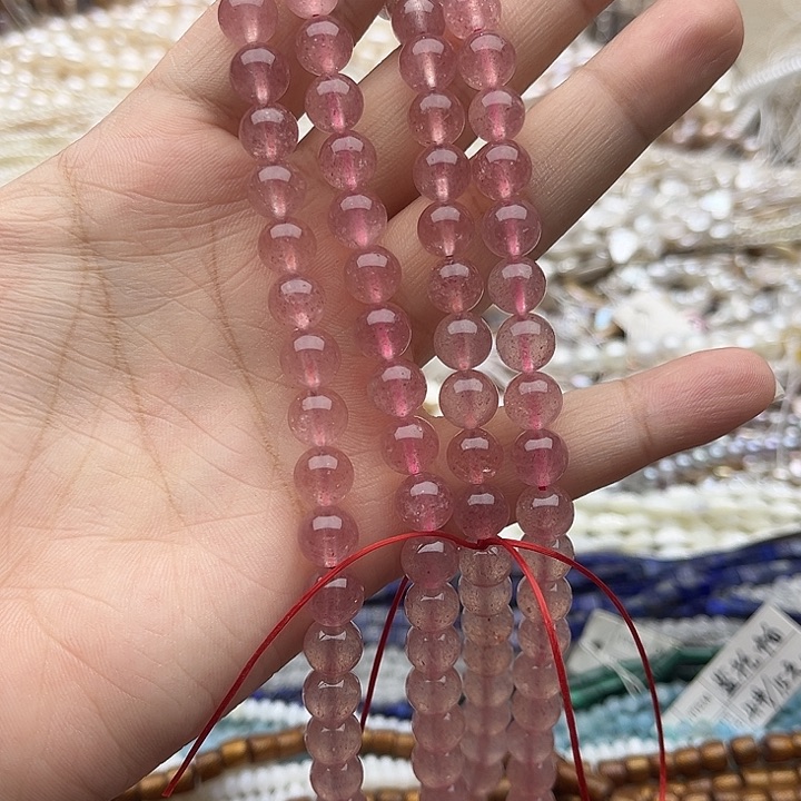 未镶嵌玛瑙/玉髓珠宝半成品一条8mm左右草莓晶