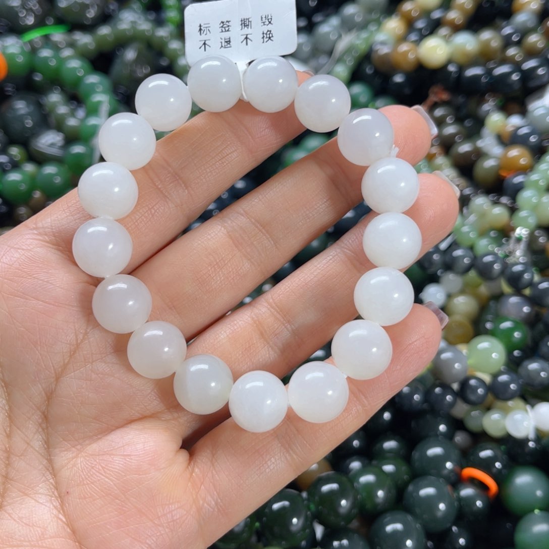 未镶嵌手链和田玉