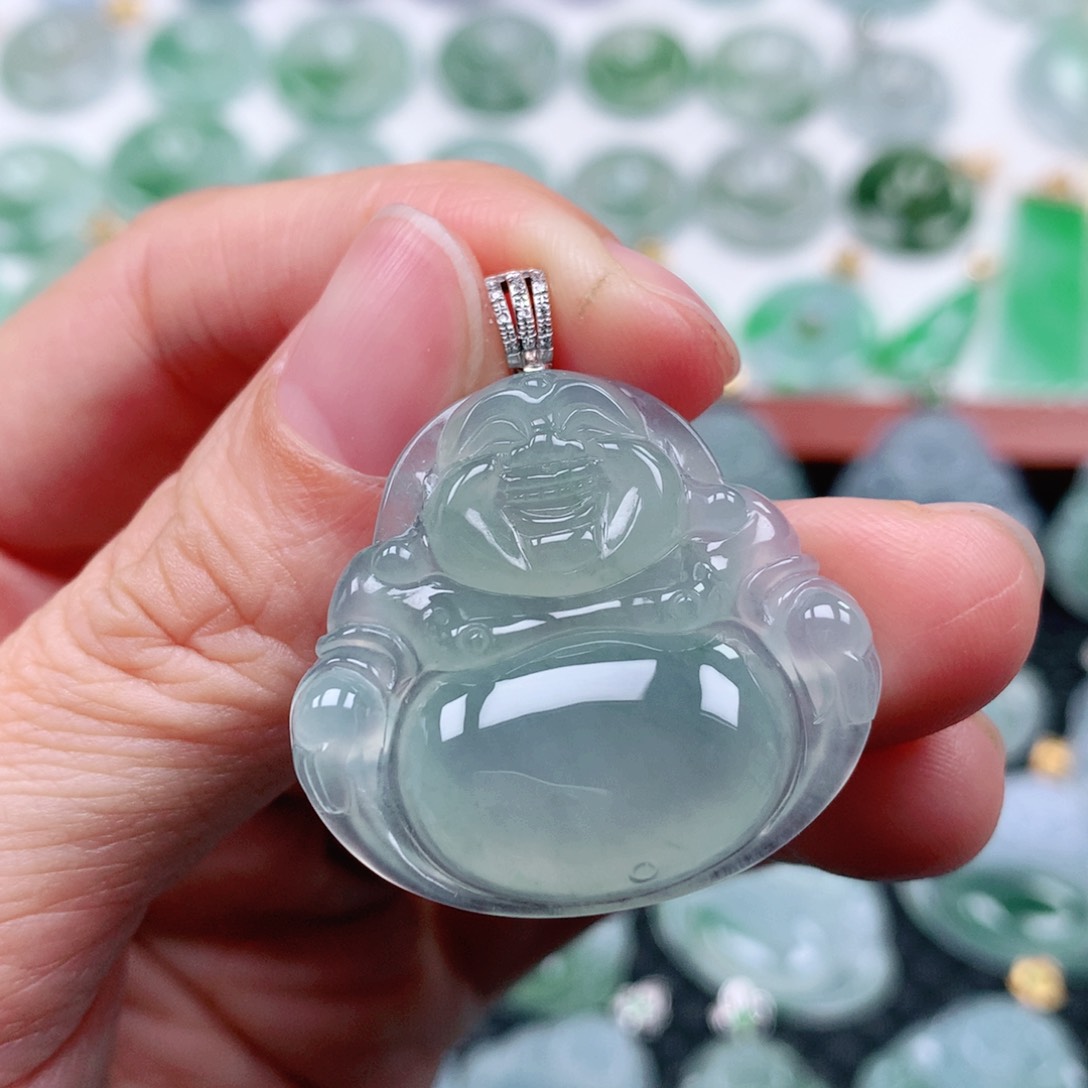 翡翠吊坠(不含链)18K金镶嵌