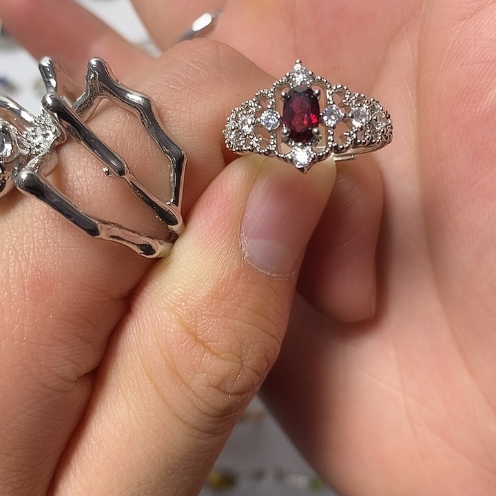 水晶戒指未镶嵌天然石榴石