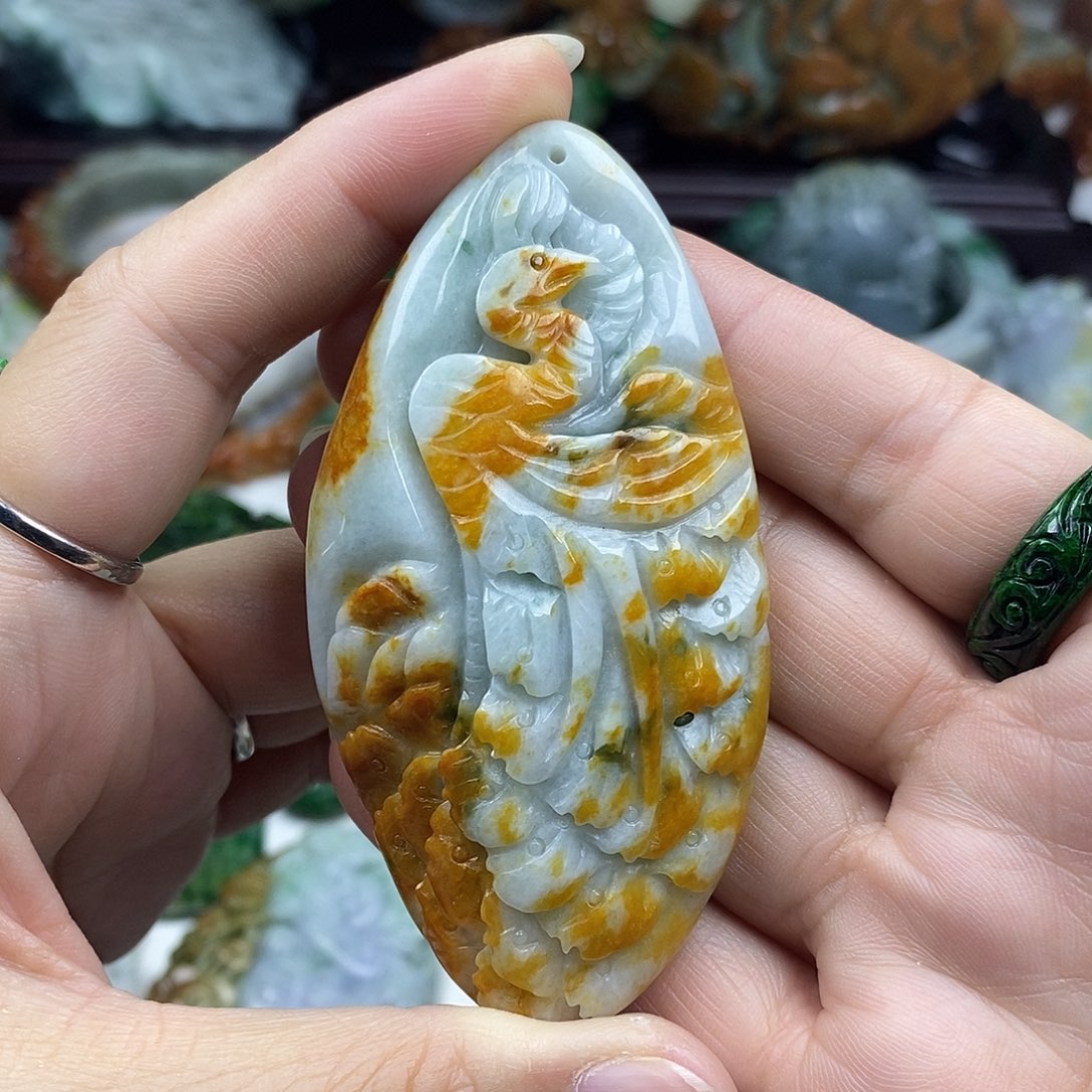 颈饰未镶嵌翡翠牌子