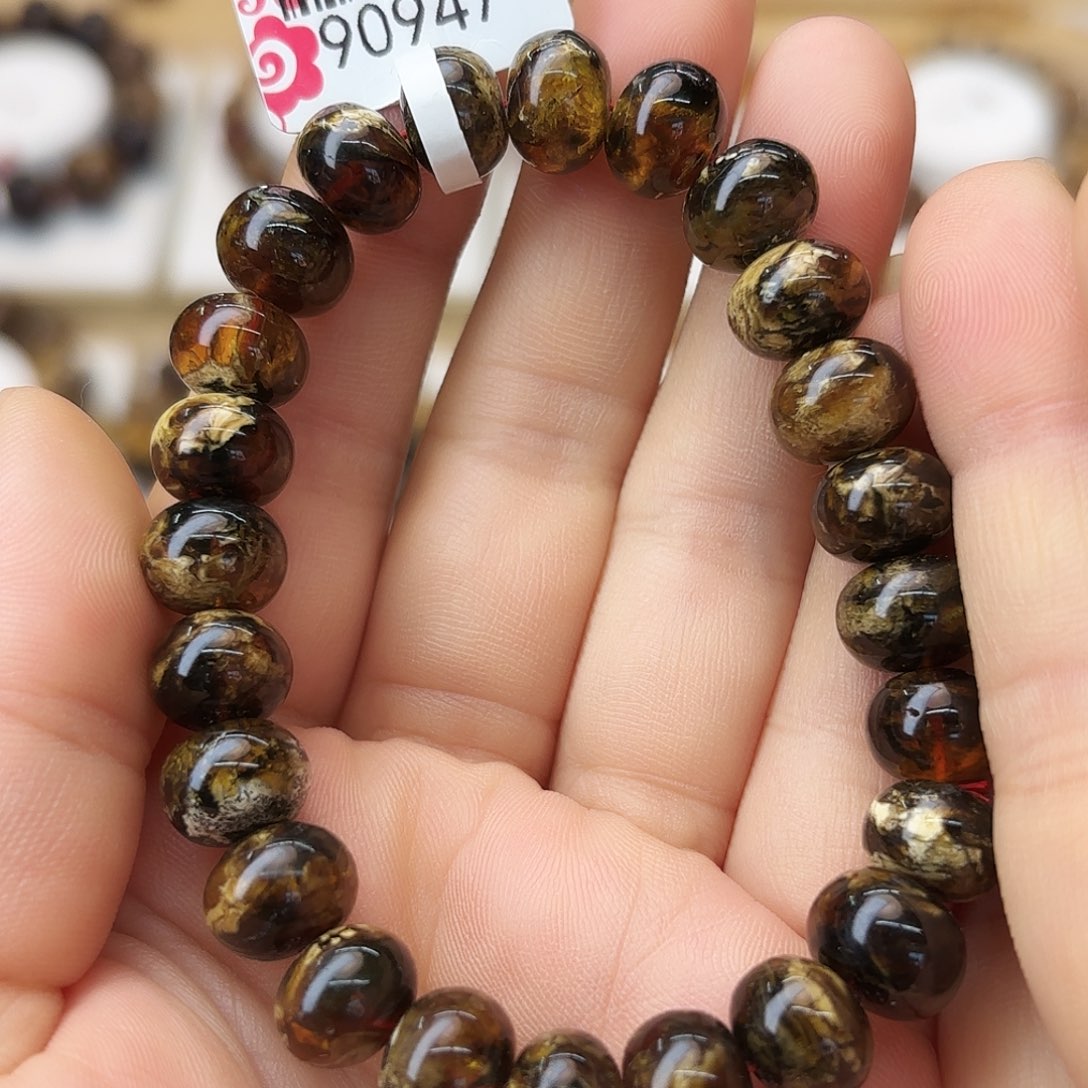 琥珀未镶嵌裸石十90947