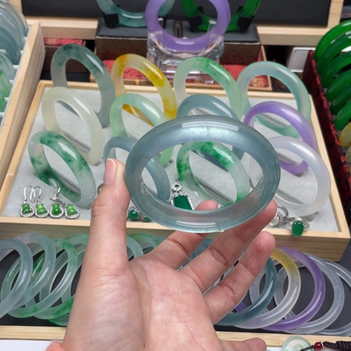 石英质玉直播链接正圈57-58蓝水