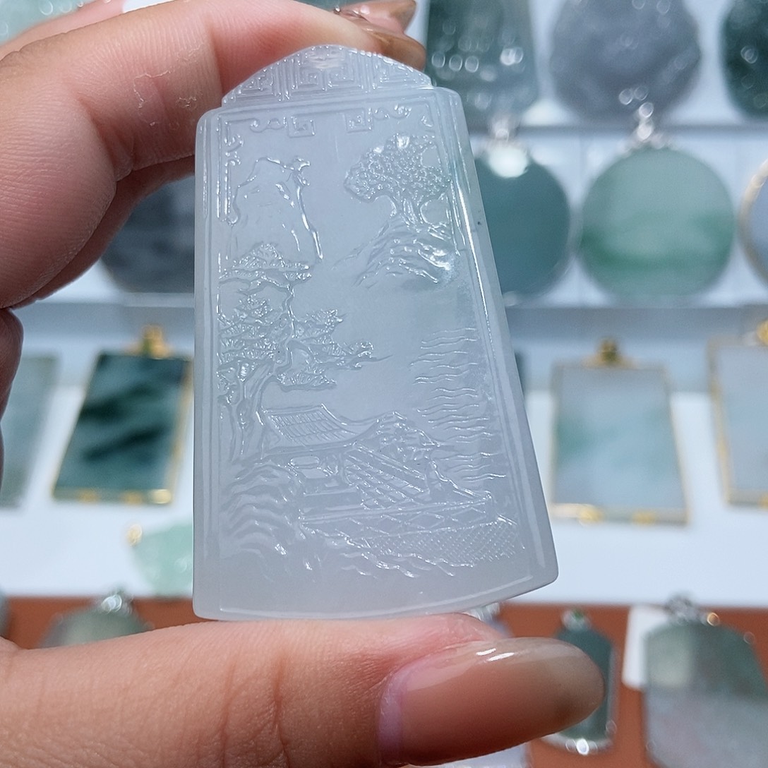 翡翠未镶嵌吊坠(不含链)