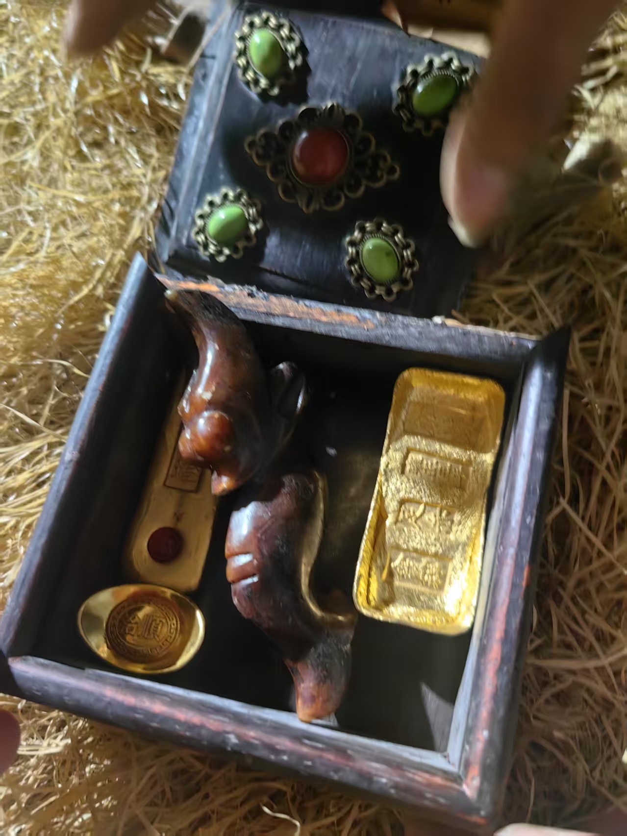 1个开封宝宝木头正方形小盒子摆件链接