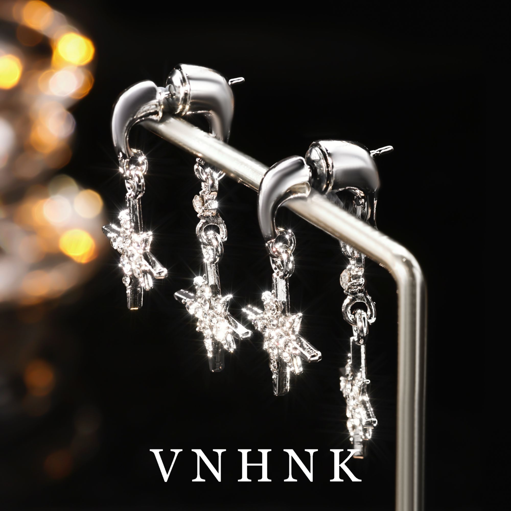 铜合金合成锆石耳饰 美可儿   C475   银色小众百搭耳环预售