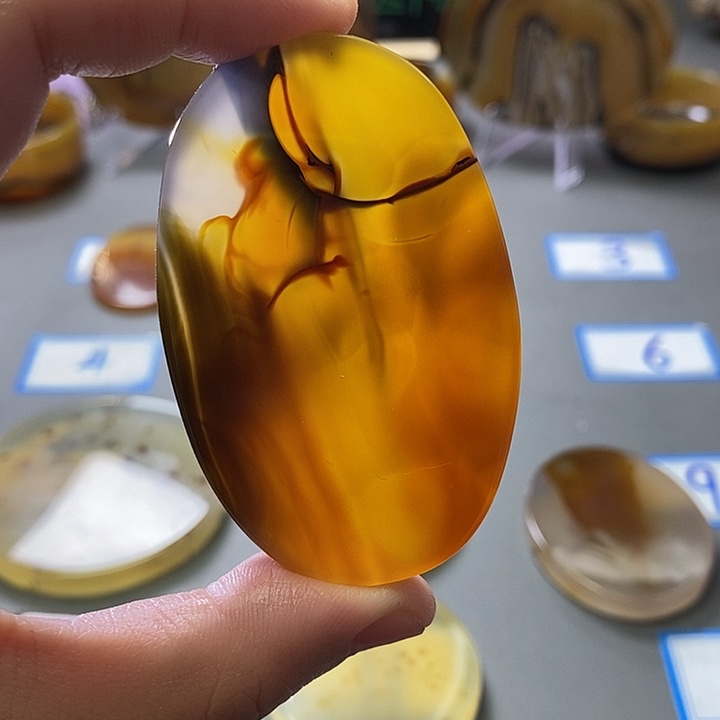 玛瑙/玉髓未镶嵌珠宝半成品127