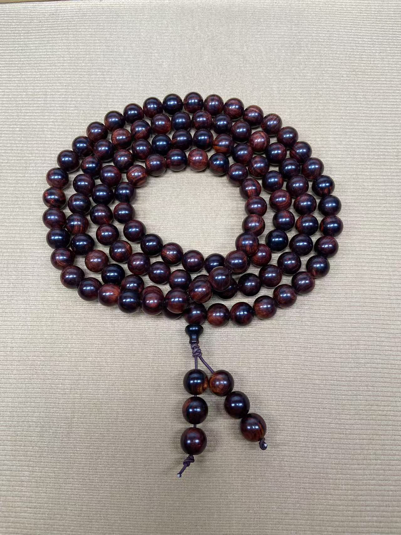 海黄老料紫油梨圆珠手串高端大气丰富水波虎皮纹纹理清晰适合佩戴