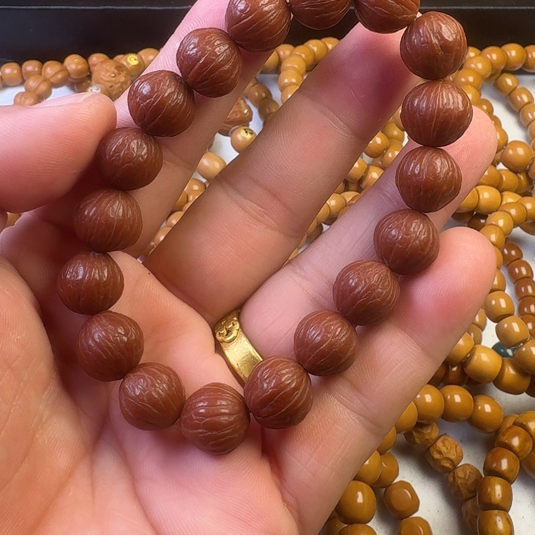 猴头核桃手串机刷玉华小凤羽13