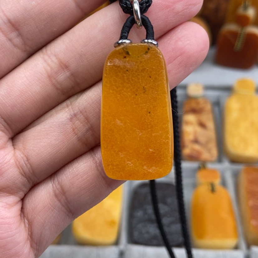 【闪购商品】琥珀珠宝奇石未镶嵌