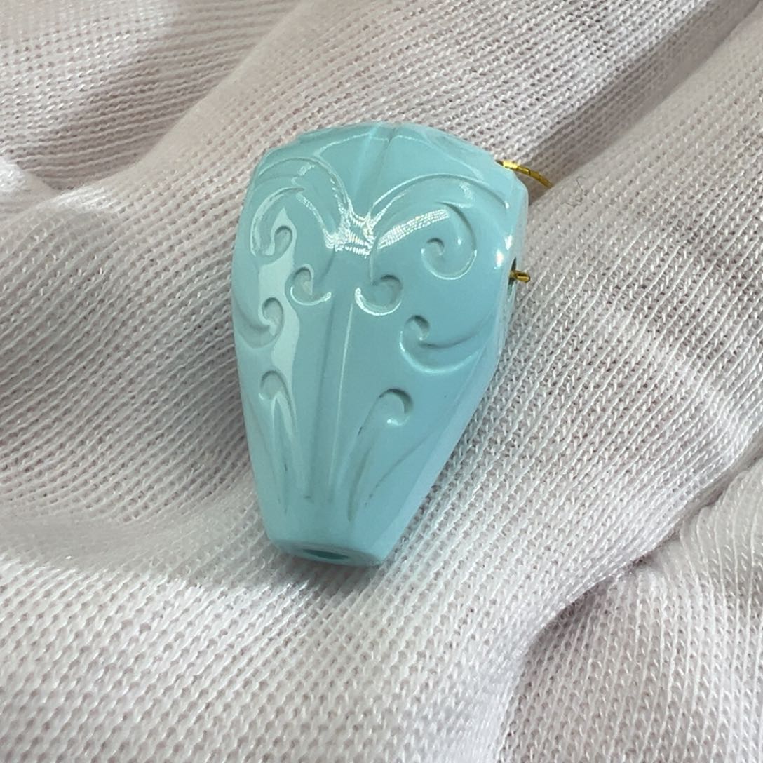 绿松石配饰未镶嵌