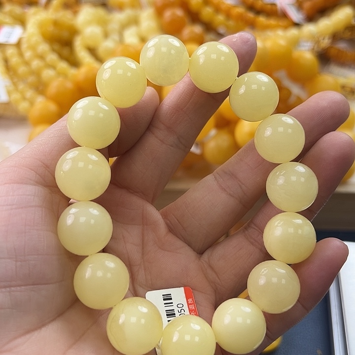 未镶嵌琥珀珠宝奇石