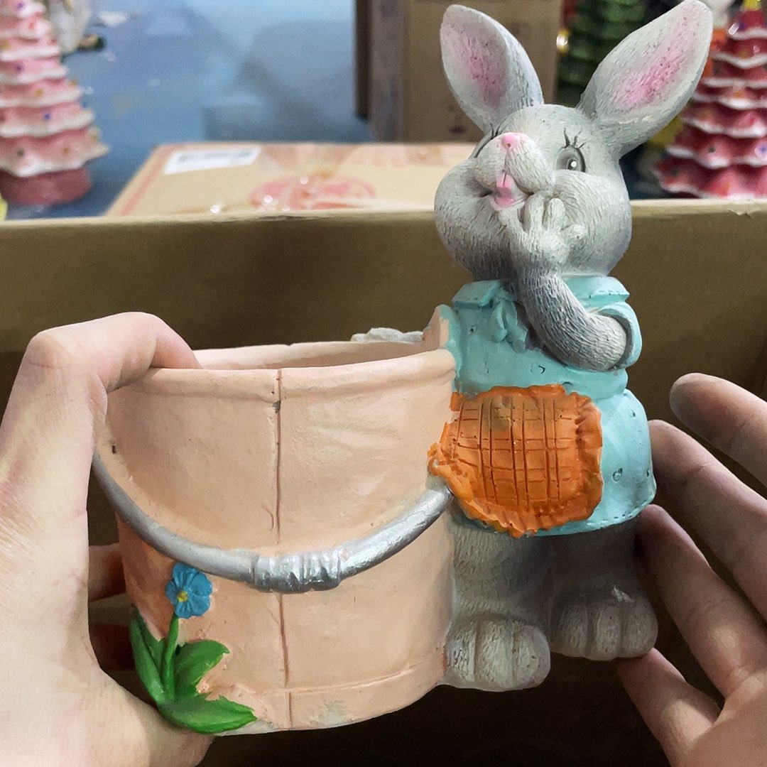 摆件      微瑕。