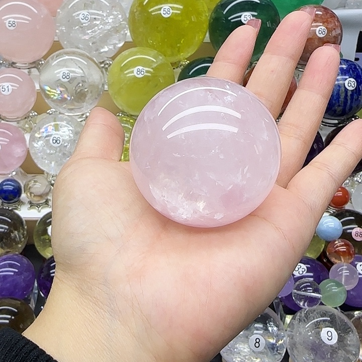 未镶嵌水晶珠宝半成品