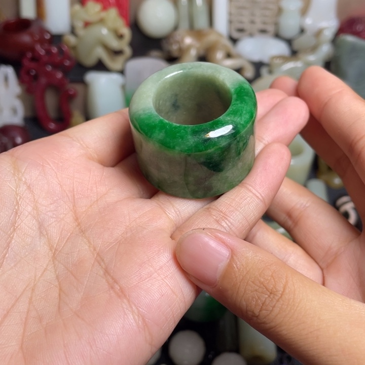 吊坠滴血莲花菩提