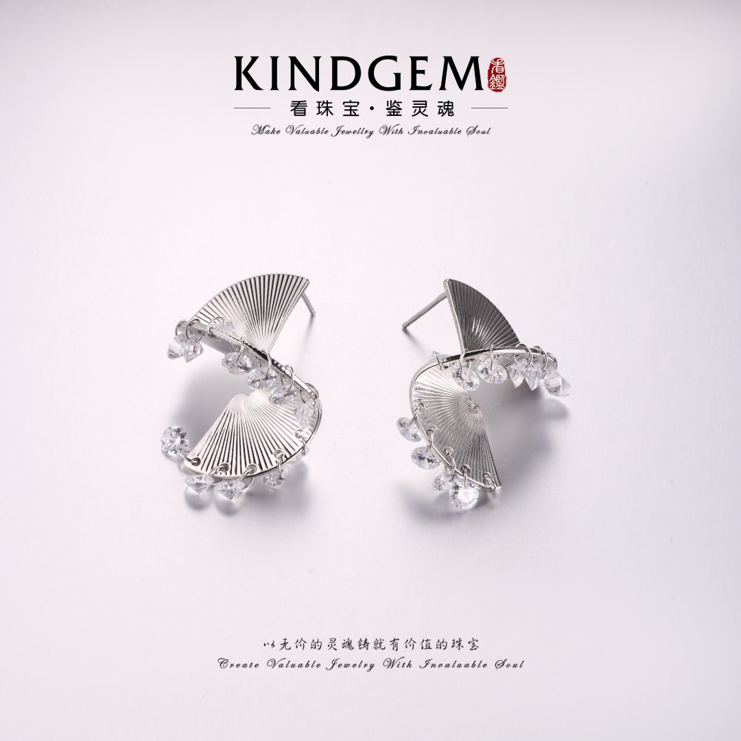 铜合金锆石耳饰 银色时尚轻奢经典百搭精致气质时尚耳环 C-32887