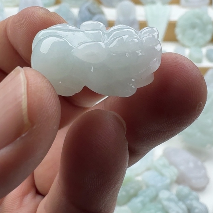 ༺***༻翡翠未镶嵌颈饰天然缅甸A货翡翠