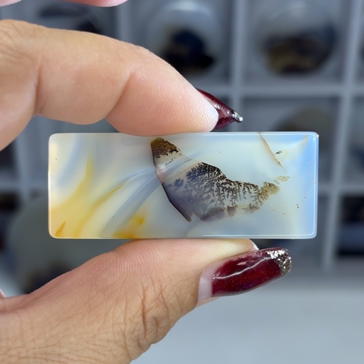 玛瑙/玉髓颈饰未镶嵌