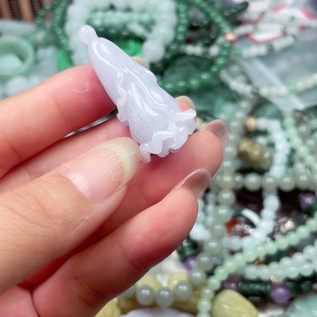 翡翠未镶嵌颈饰翡翠