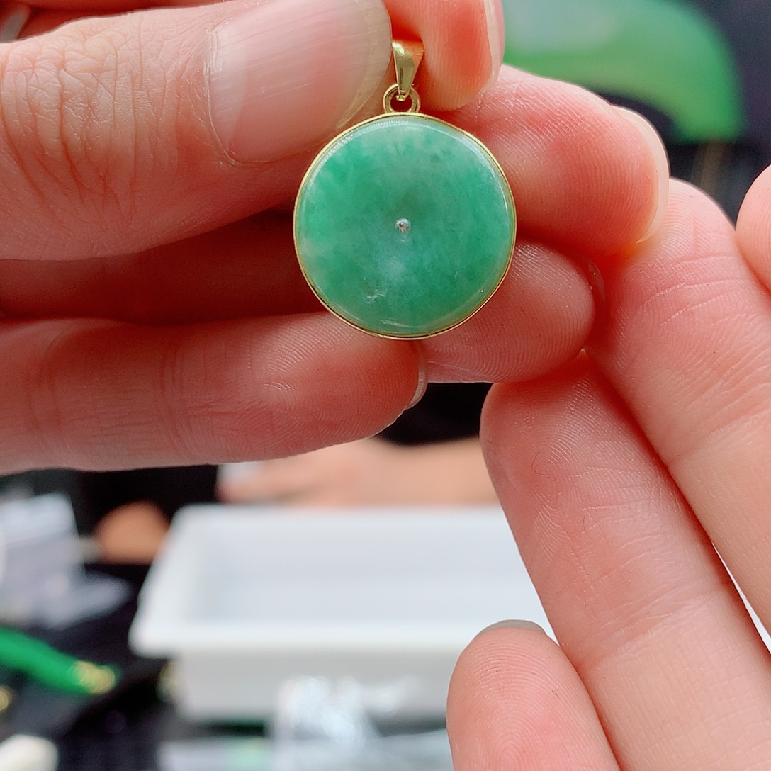 翡翠银S925镶嵌颈饰