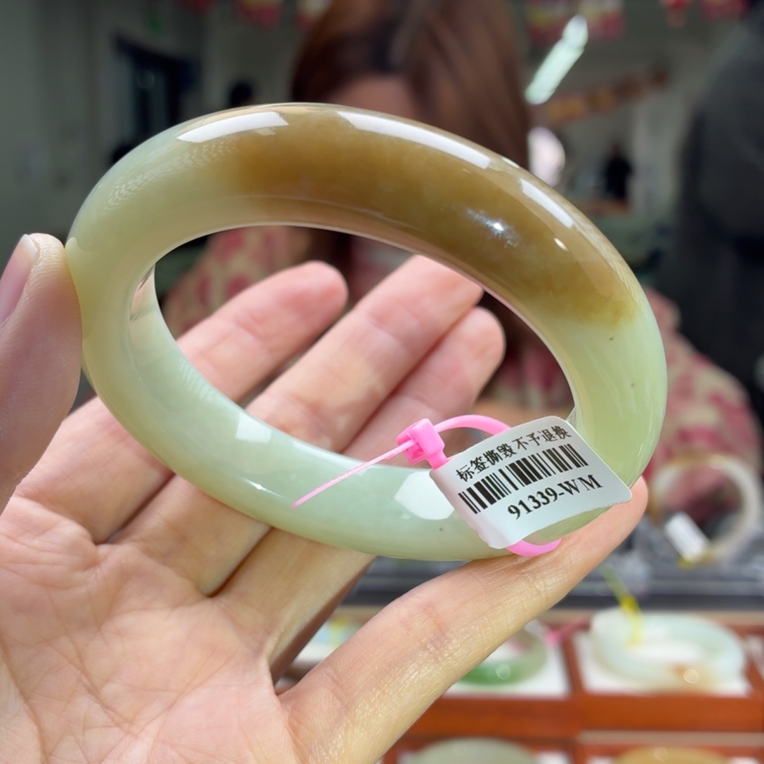 和田玉手镯未镶嵌58.5