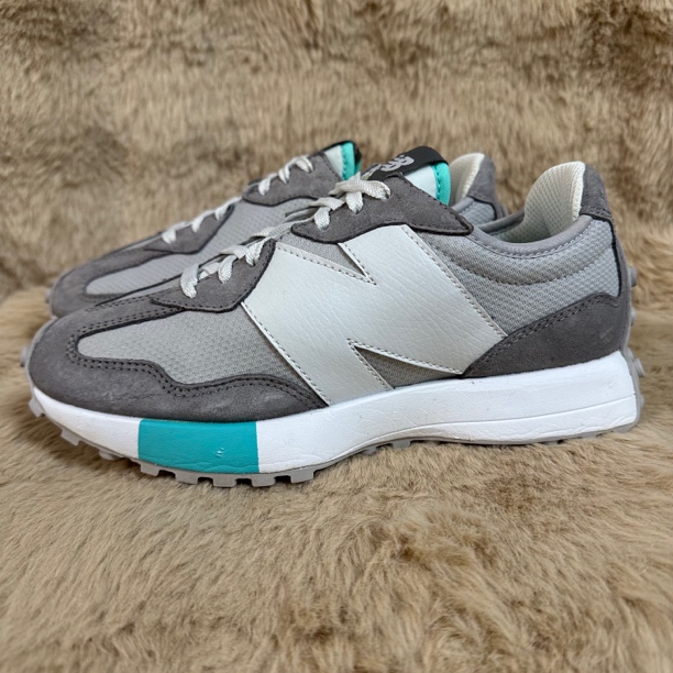 90新 NEW BALANCE 39.5码245/New Balance 327 跑鞋