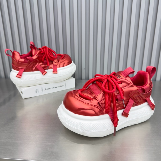 女款小众苹果橙厚底百搭透气秋冬新款时尚潮流休闲大头