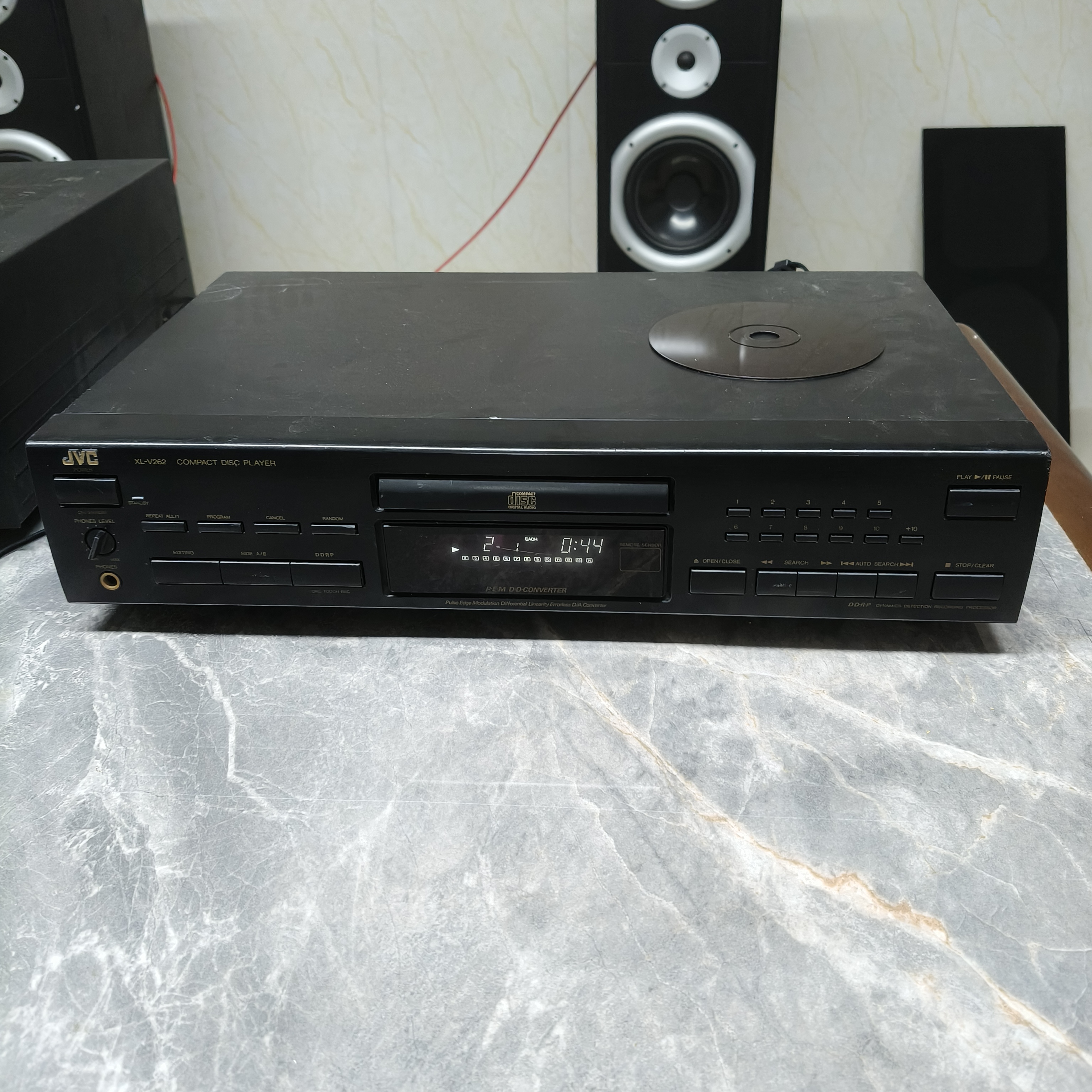 8新  功能完好使用，邮费自理