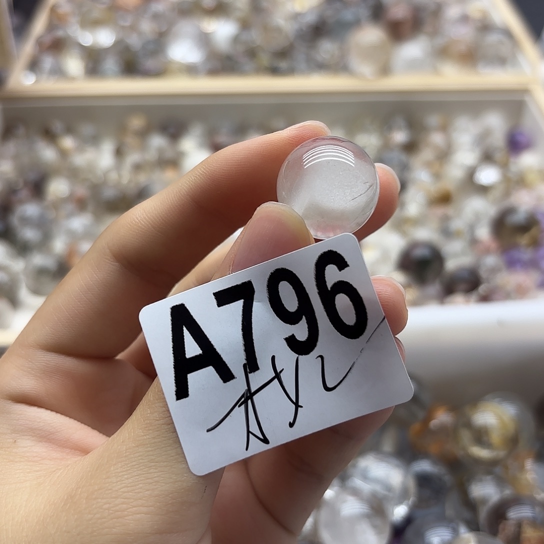 ,****珠宝半成品未镶嵌水晶796