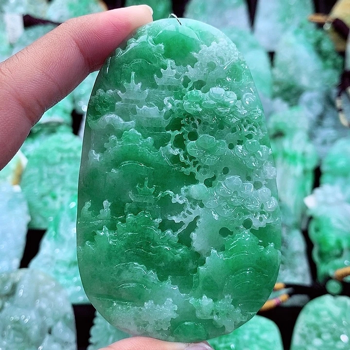 天然A货翡翠山水牌