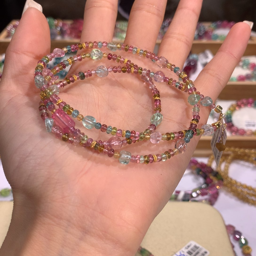 碧玺多样性发货一件未镶嵌