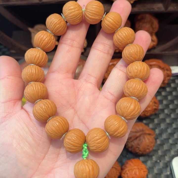 文玩核桃把件猴头手持