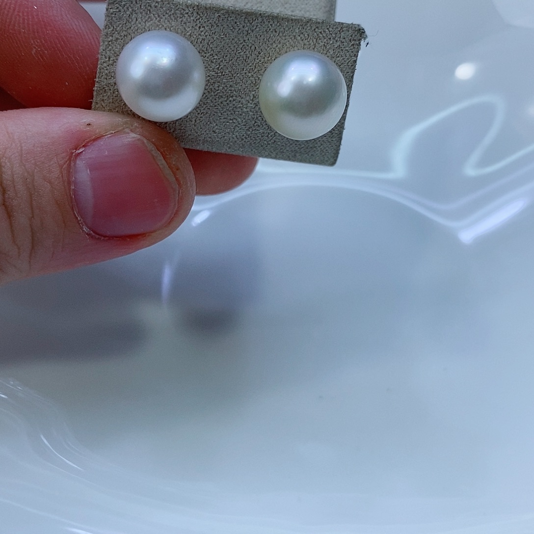 海水珍珠耳饰18K金镶嵌