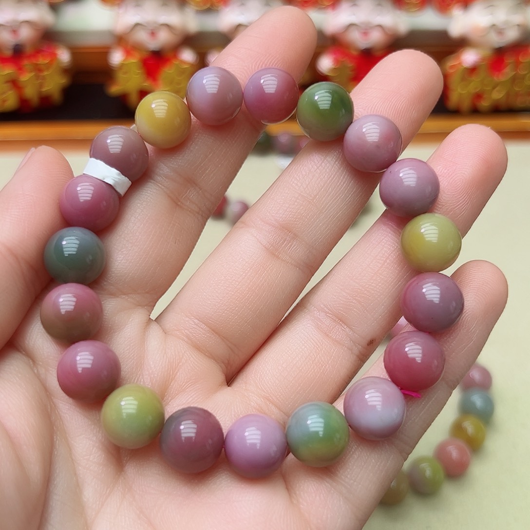 定制石英质玉定制未镶嵌盐源