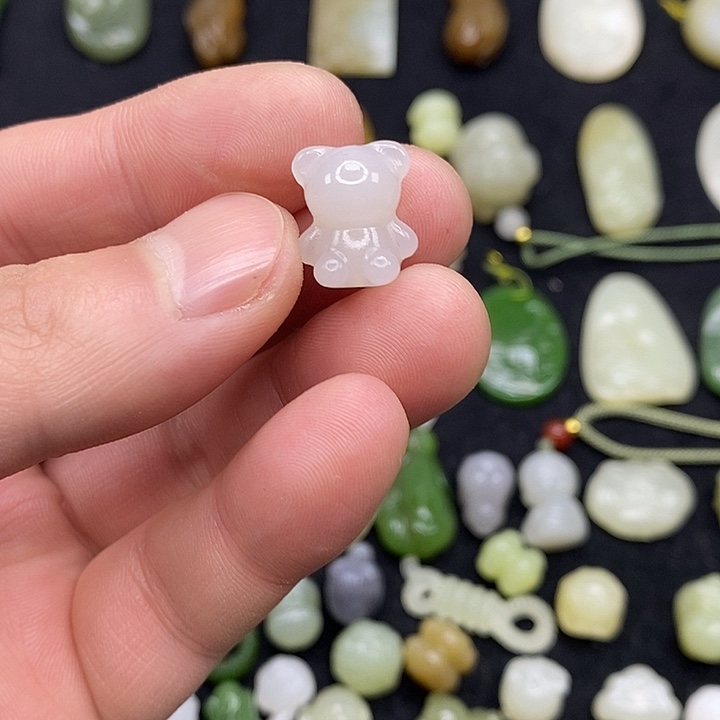 和田玉颈饰未镶嵌泡****才