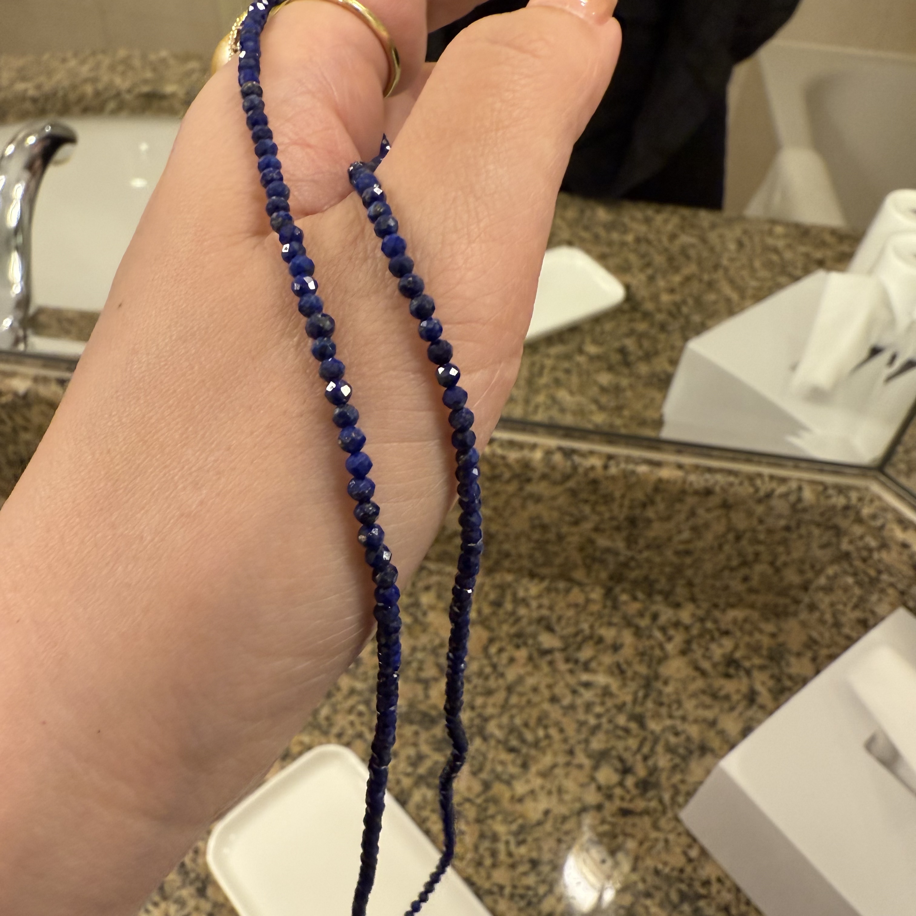 珍珠水晶项链 2.5-2.7mm复古单股克莱因蓝项链 SJ250059