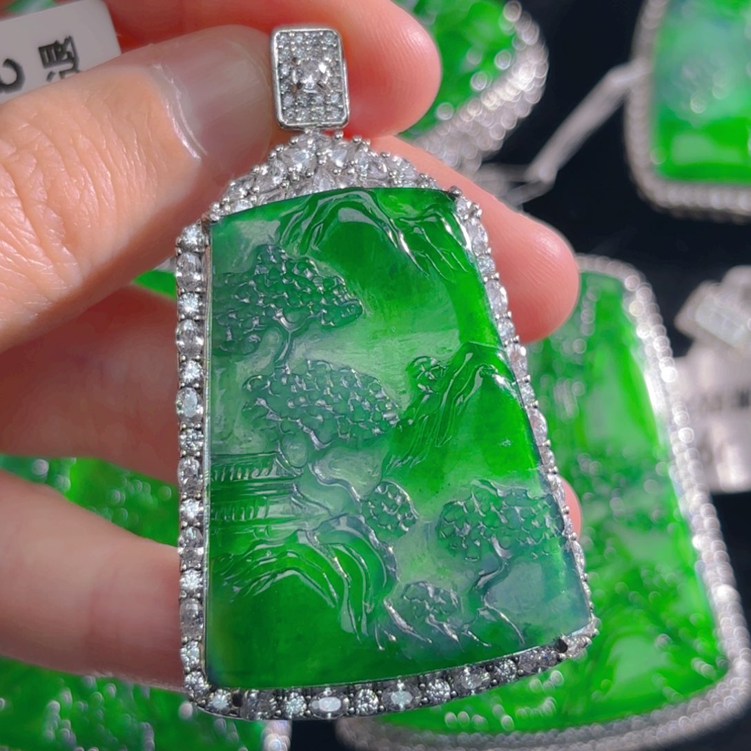 翡翠颈饰银S925镶嵌观音