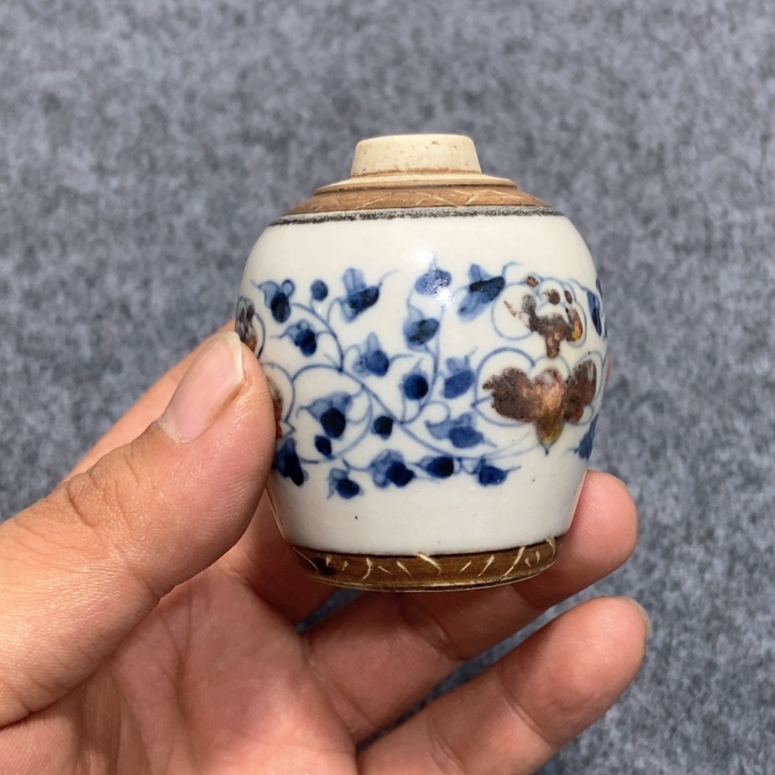 摆件昆****店陶瓷工艺美术作品