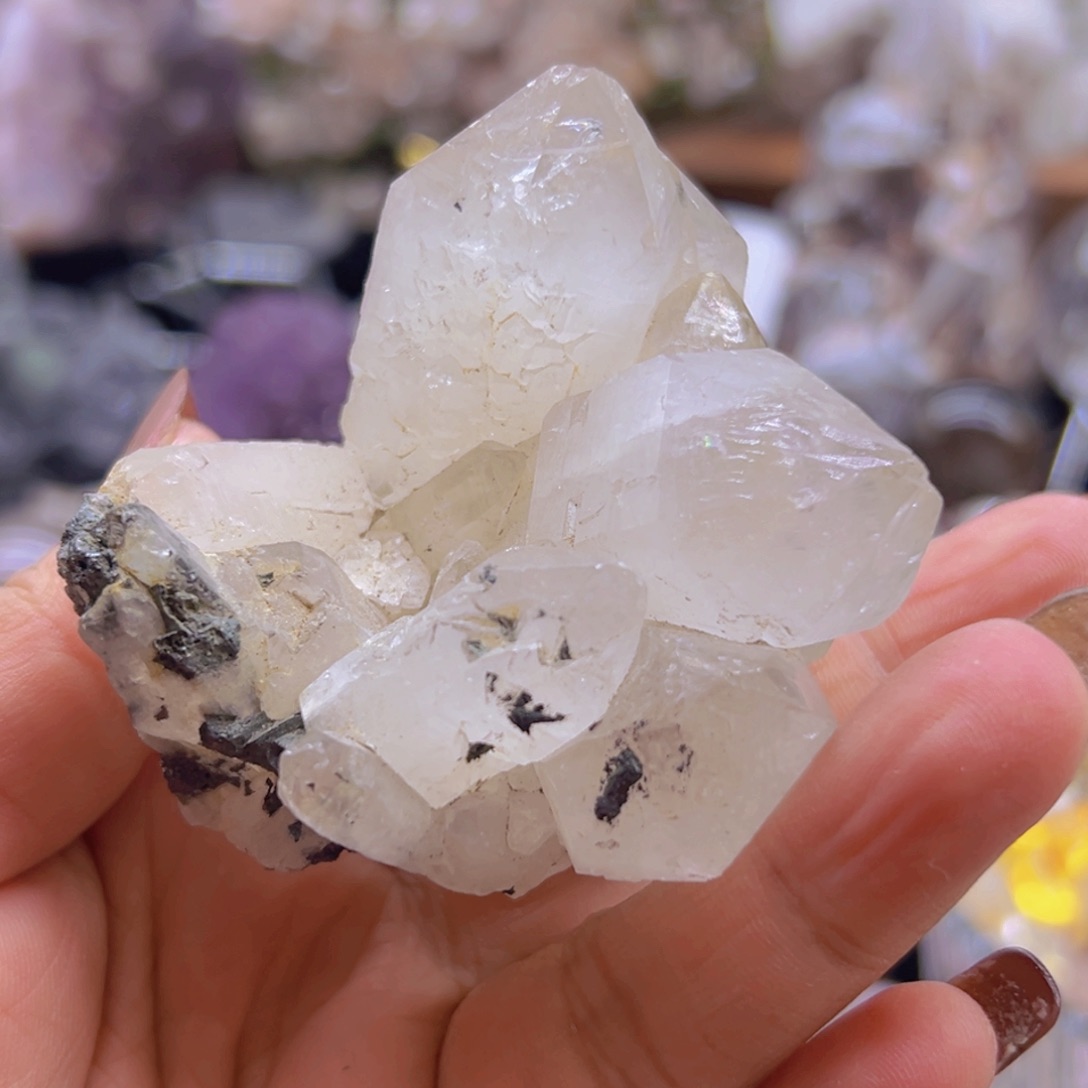 未镶嵌水晶珠宝半成品