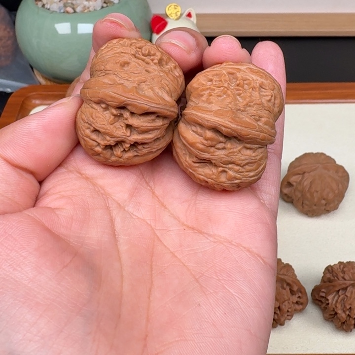 往***风把件文玩核桃全品元宝37