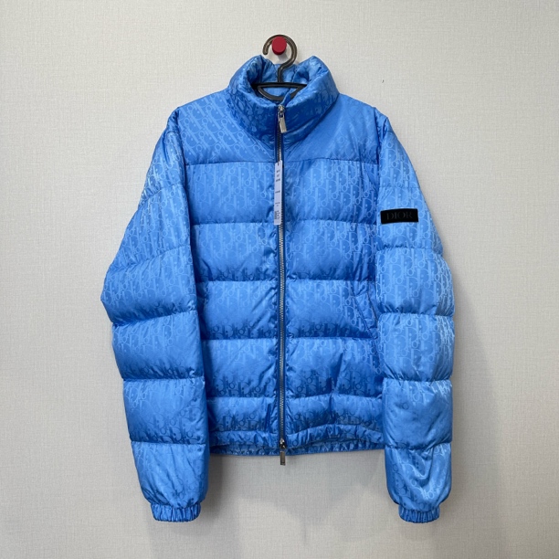 99新 DIOR/迪奥 蓝色满印羽绒服/尺码44/编号20239