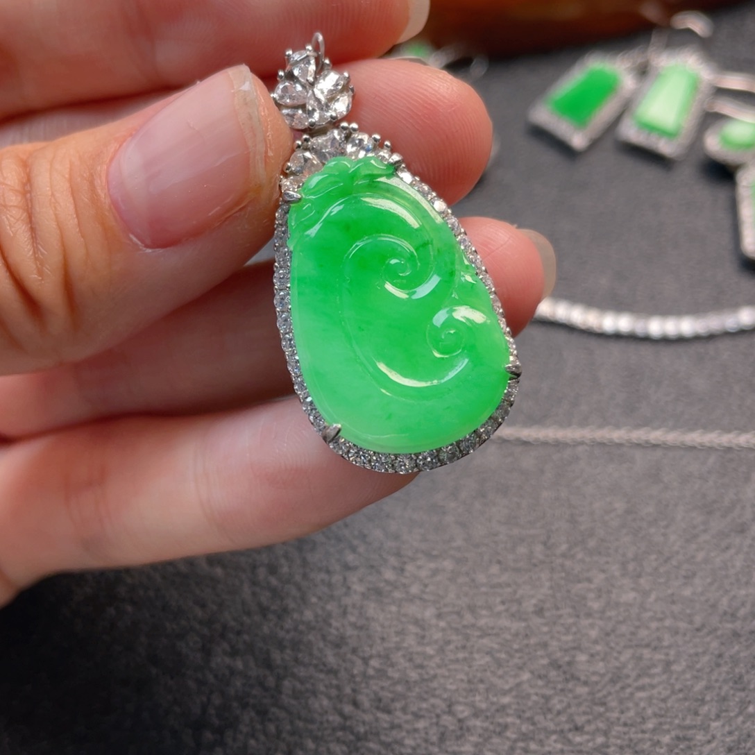 翡翠吊坠(不含链)银S925镶嵌
