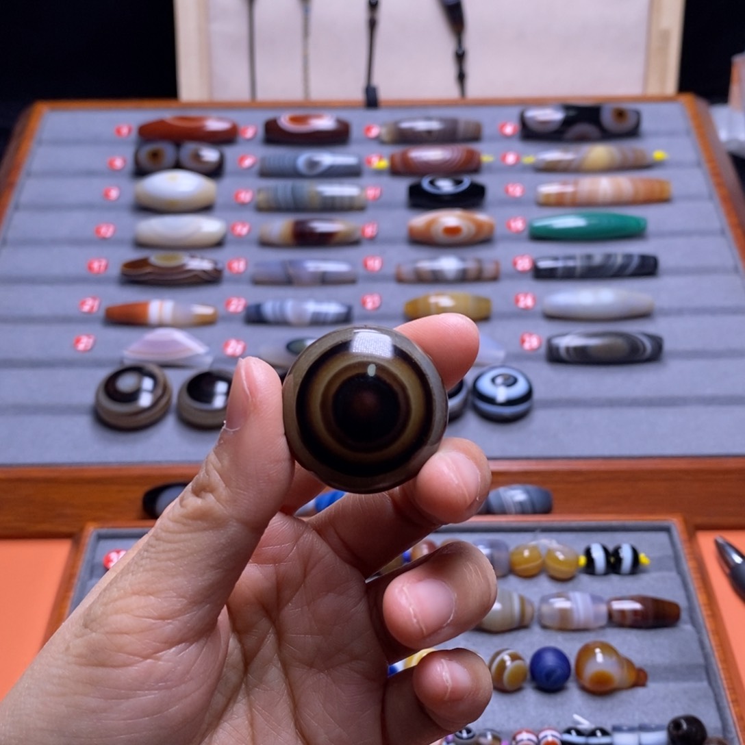 玛瑙/玉髓颈饰未镶嵌在*上