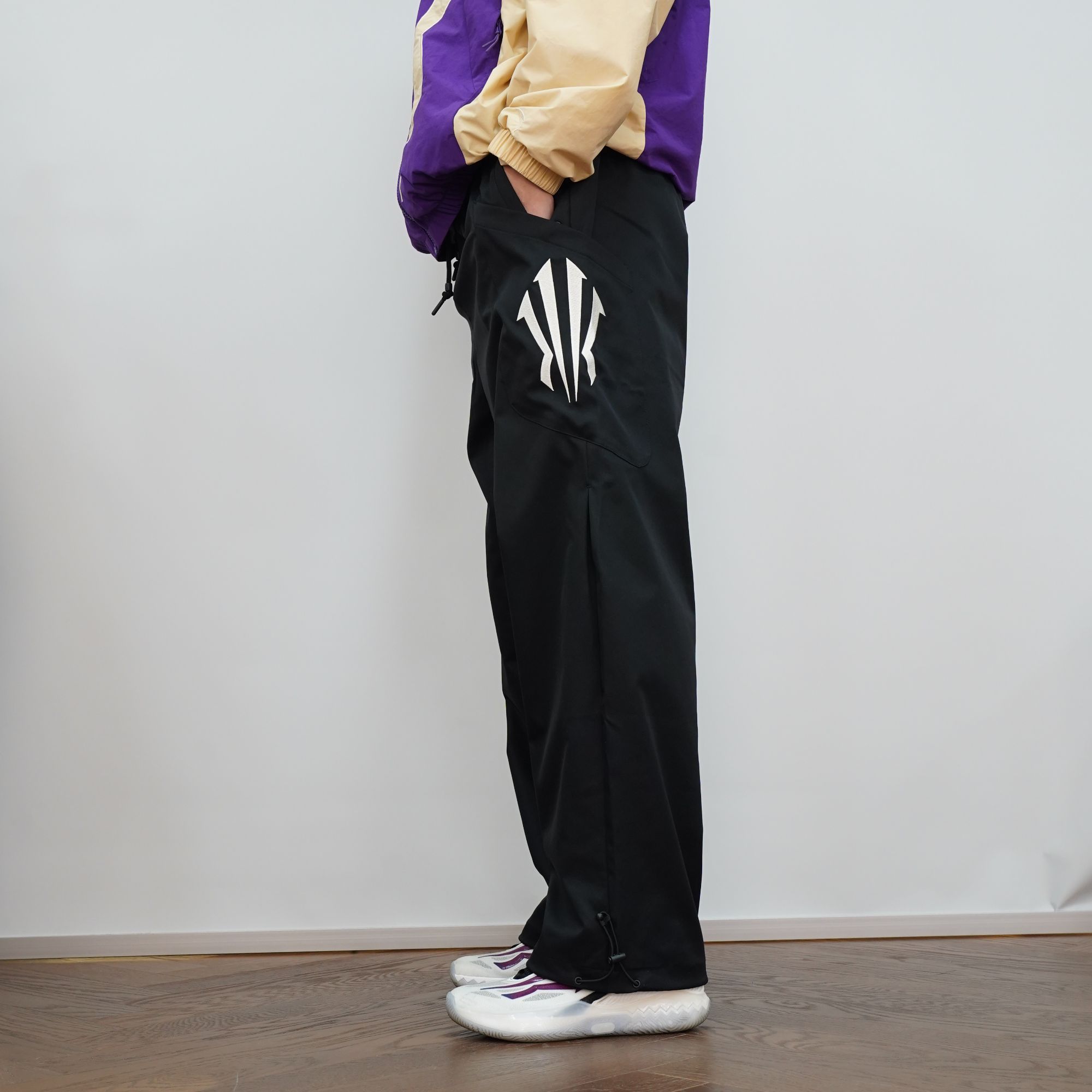 【新品尝鲜价】安踏欧文梭织休闲裤运动休闲中腰耐磨时尚运动直筒裤