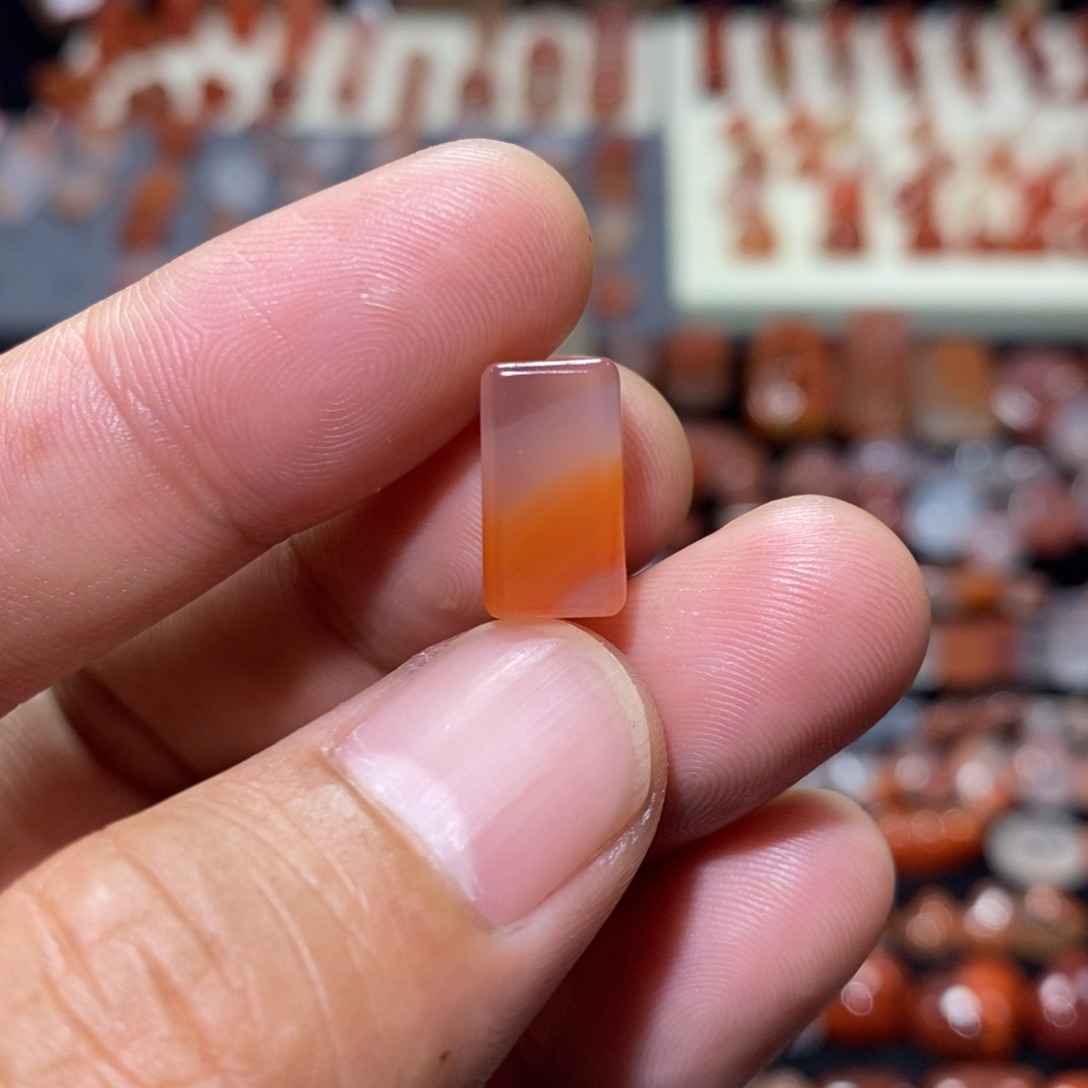 南红玛瑙冰飘未镶嵌长条印章1