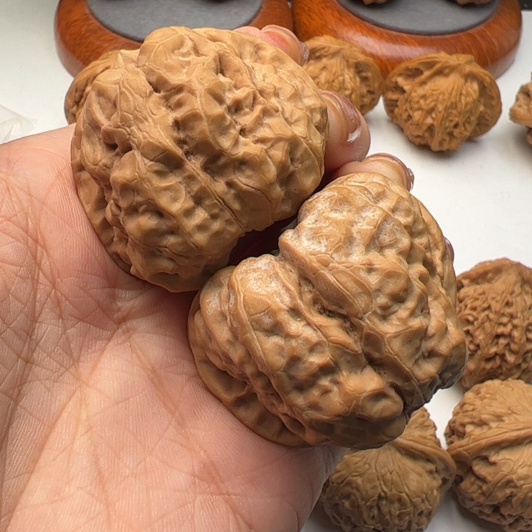 文玩核桃吊坠蛤蟆42全品